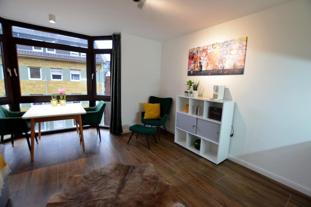 Studio 7 City Lage Mit Garage Naehe Koeln Bonn Siegburg Dış mekan fotoğraf